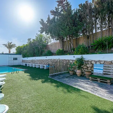797 Rentals- Pertuch- Increible Con Vista Y Piscina Villa