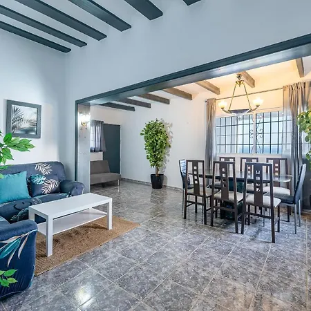 797 Rentals- Pertuch- Increible Con Vista Y Piscina Villa *