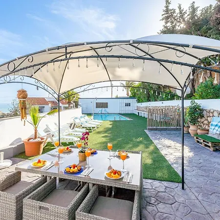 797 Rentals- Pertuch- Increible Con Vista Y Piscina Vila *