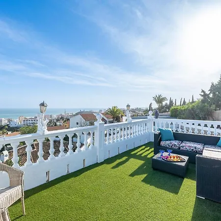 797 Rentals- Pertuch- Increible Con Vista Y Piscina Villa